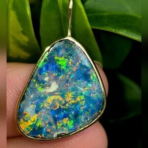 14k Gold Opal Pendant